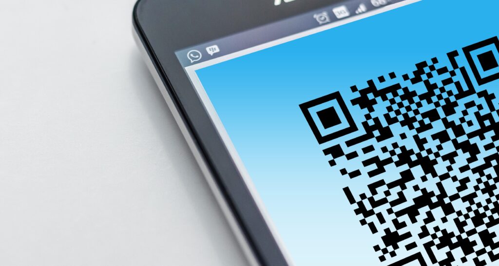 qr code na tela de um celular