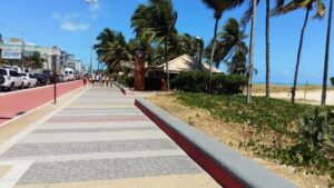 Calçadinha da praia do Cabo Branco em João Pessoa